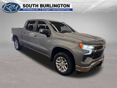 Used 2023 Chevrolet Silverado 1500 LT AWD/4WD image 8