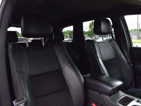 Used 2018 Jeep Grand Cherokee Altitude AWD/4WD image 16