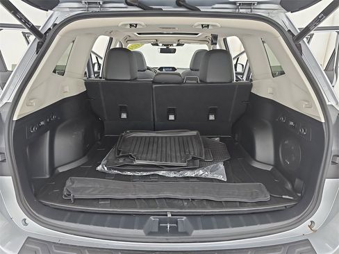 Used 2024 Subaru Forester Limited image 14