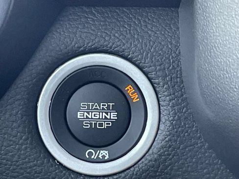 Used 2023 RAM 1500 Big Horn AWD/4WD image 19