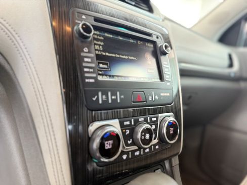 Used 2015 Chevrolet Traverse LTZ image 30