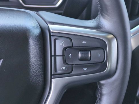 Used 2020 Chevrolet Silverado 1500 LT Trail Boss AWD/4WD image 16