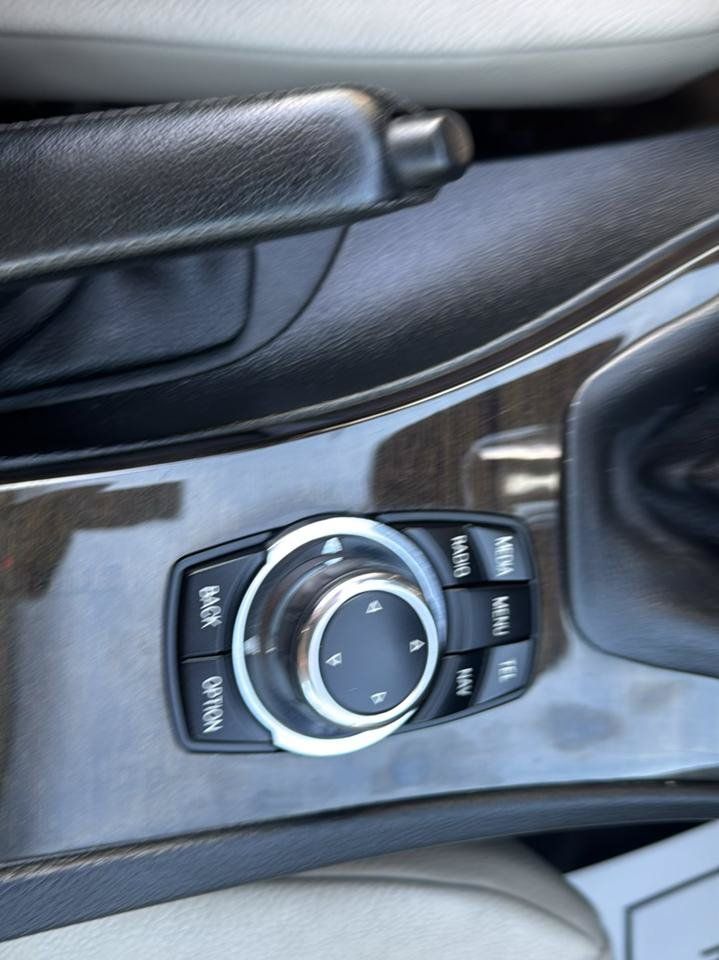 Used 2013 BMW 335i xDrive Coupe AWD/4WD image 27