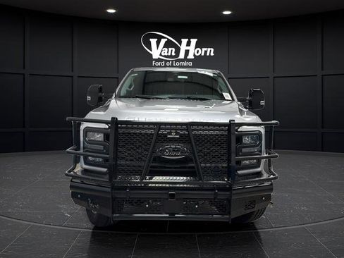 Used 2024 Ford F250 Lariat w/ Lariat Ultimate Package AWD/4WD image 2