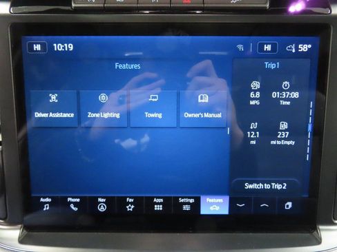 Used 2024 Ford F150 Lariat w/ Equipment Group 502A High image 27