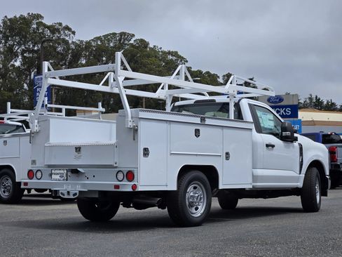 New 2024 Ford F350 XL w/ XL Chrome Package RWD image 5