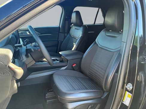 Used 2026 Ford Explorer ST-Line AWD/4WD image 23