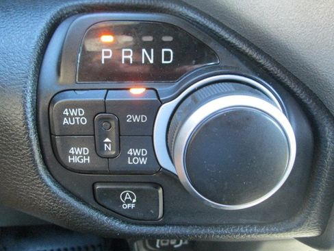 Used 2022 RAM 1500 Big Horn w/ Trailer Tow Group (B) AWD/4WD image 18