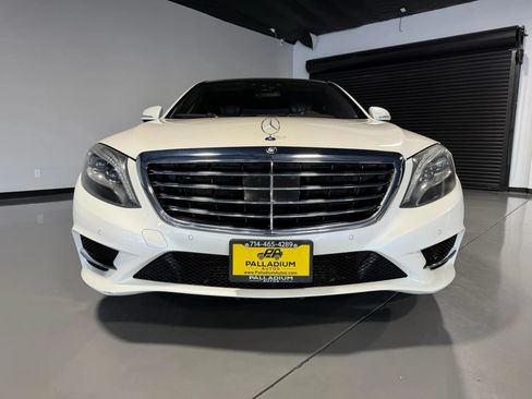 Used 2014 Mercedes-Benz S 550 Sedan image 2