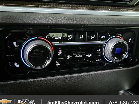 Certified 2022 Chevrolet Silverado 1500 RST w/ Convenience Package II AWD/4WD image 16