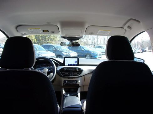 Certified 2022 Ford Escape SE w/ Convenience Package FWD image 15