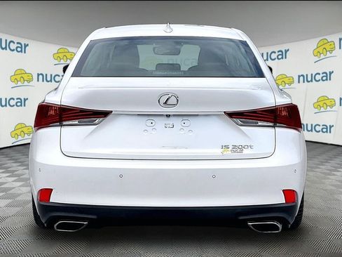 Used 2017 Lexus IS 200t w/ Premium Package RWD image 5