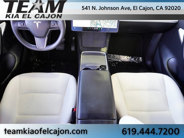 Used 2021 Tesla Model Y Long Range AWD/4WD image 29