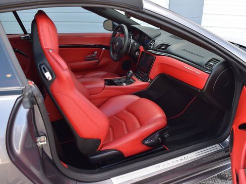 Used 2019 Maserati GranTurismo Sport RWD image 55
