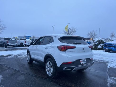 Used 2025 Buick Encore GX Preferred image 6