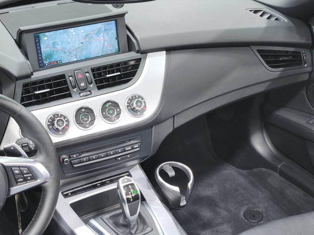 Used 2012 BMW Z4 sDrive35i RWD image 31