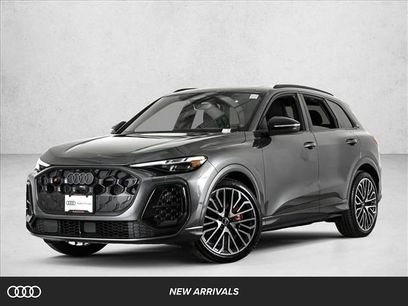 New 2025 Audi SQ5 Premium Plus