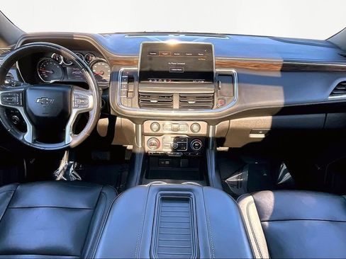 Used 2021 Chevrolet Tahoe Z71 w/ Luxury Package image 16