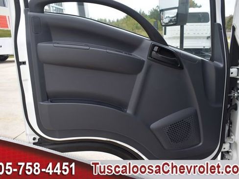 New 2025 Chevrolet Low Cab Forward image 10