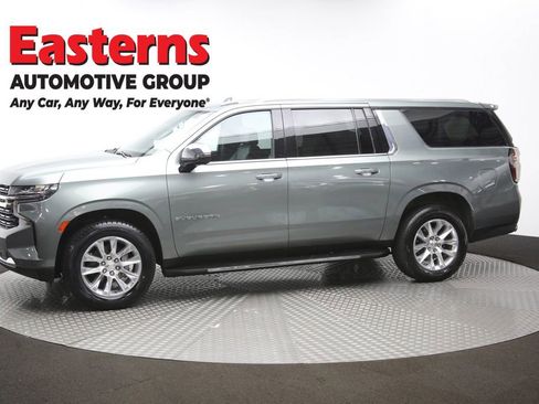 Used 2023 Chevrolet Suburban Premier image 63