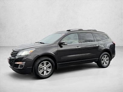 Used 2017 Chevrolet Traverse LT