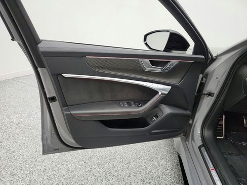 Used 2025 Audi RS 6 performance AWD/4WD image 14