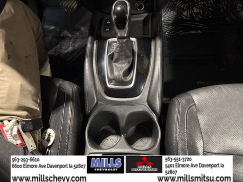 Used 2019 Nissan Rogue SL w/ Premium Package AWD/4WD image 24