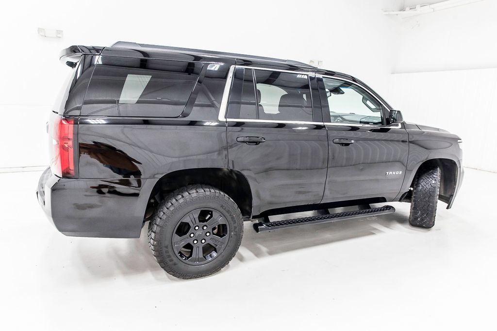 Used 2018 Chevrolet Tahoe LS w/ Enhanced Driver Alert Package AWD/4WD image 8
