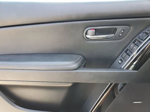 Used 2011 MAZDA CX-9 Touring w/ Moonroof & Bose Audio Pkg image 14