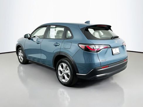 Certified 2025 Honda HR-V LX image 6