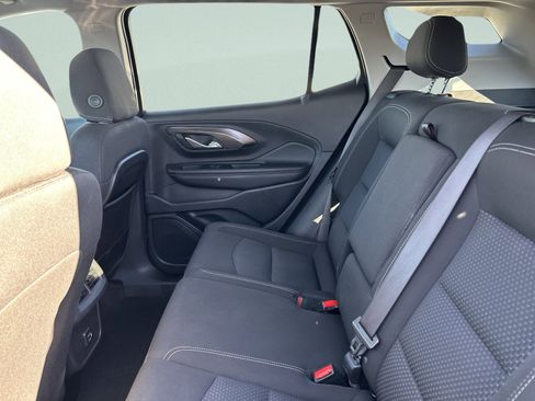 Used 2024 GMC Terrain SLE image 14