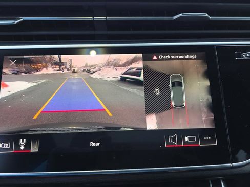 Used 2021 Audi Q7 2.0T Premium Plus image 31