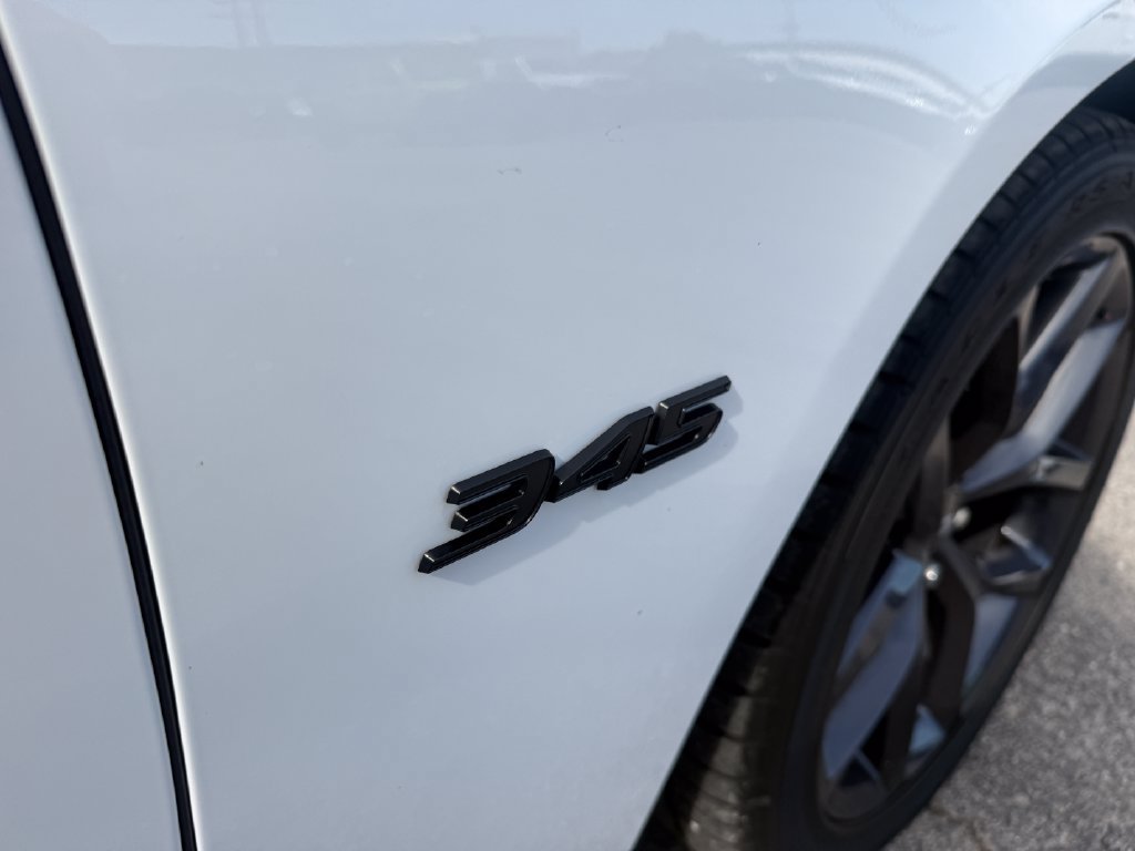 Used 2023 Dodge Charger R/T w/ Plus Group RWD image 11