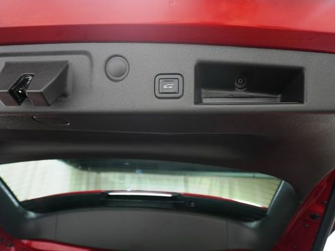 Used 2024 Chevrolet Equinox RS AWD/4WD image 7