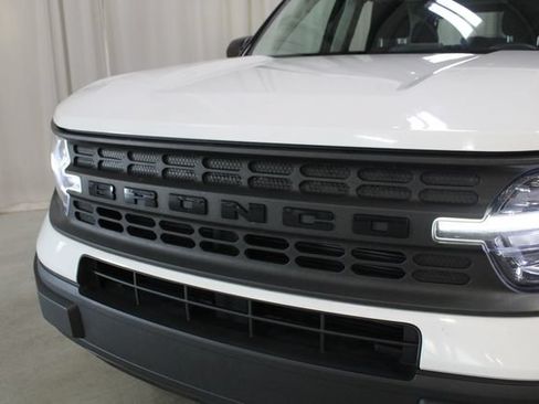 Used 2021 Ford Bronco Sport AWD/4WD image 32