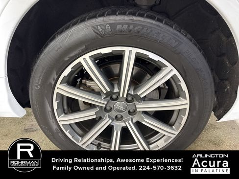 Used 2017 Audi Q7 3.0T Prestige AWD/4WD image 5