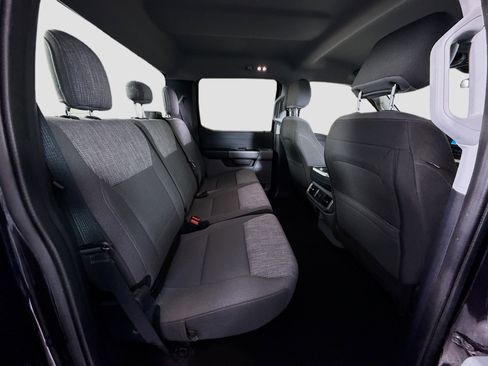 Used 2021 Ford F150 XLT image 25