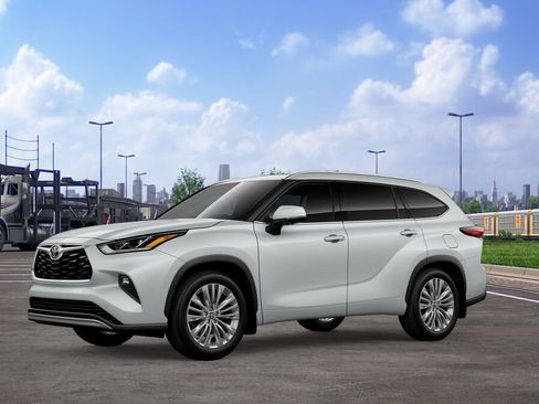 New 2026 Toyota Highlander Platinum image 2