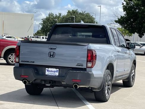 Used 2023 Honda Ridgeline Sport image 4