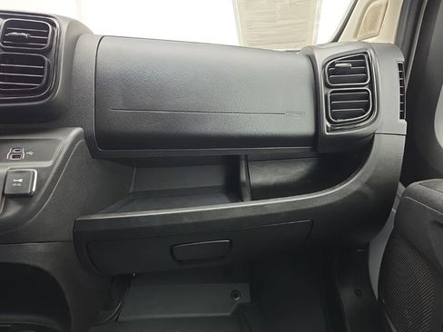 Used 2025 RAM ProMaster 2500 w/ Convenience Group FWD image 38