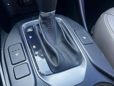 Used 2016 Hyundai Santa Fe SE w/ Option Group 02 FWD image 18