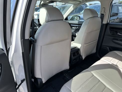 Used 2024 Honda CR-V EX-L image 12