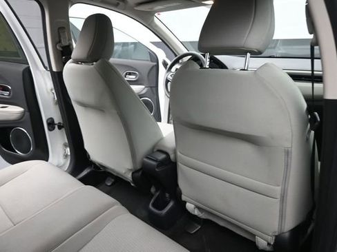 Used 2022 Honda HR-V EX image 15