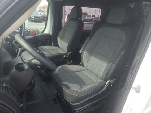 Used 2025 RAM ProMaster 3500 w/ Crew Van Package FWD image 14