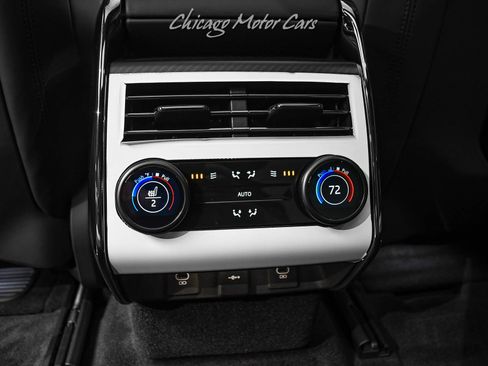 Used 2024 Land Rover Range Rover Sport image 31