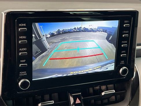 Used 2020 Toyota Corolla SE image 20