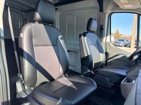 New 2026 Ford Transit 250 148 Medium Roof image 16