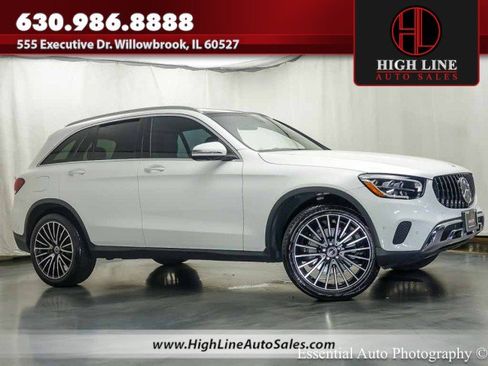 Used 2021 Mercedes-Benz GLC 300 4MATIC image 1
