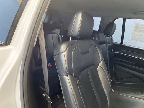 Certified 2021 Jeep Grand Cherokee L Limited image 42