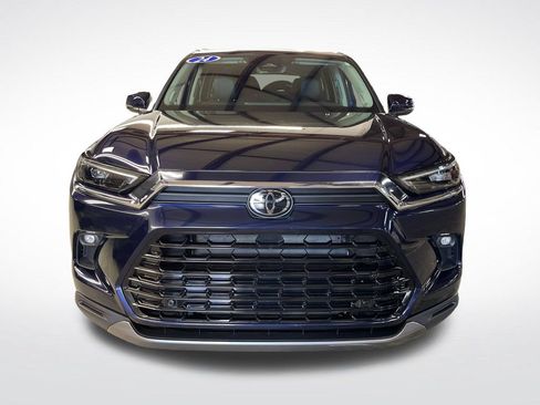 Used 2024 Toyota Grand Highlander AWD image 8